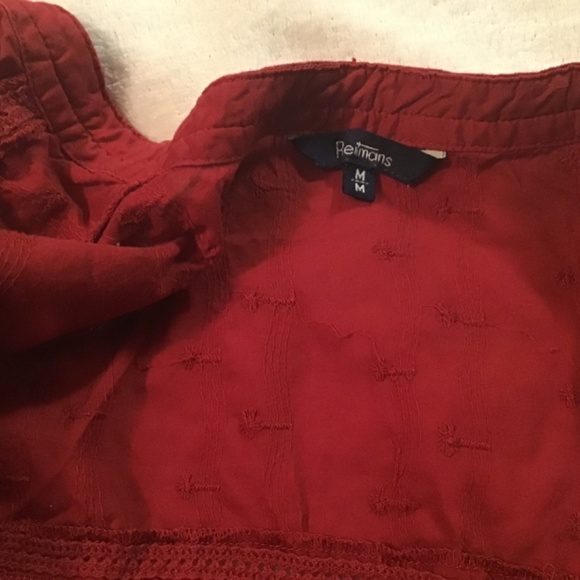 Red cotton embroidered and beaded blouse (M) - Picture 12 of 13